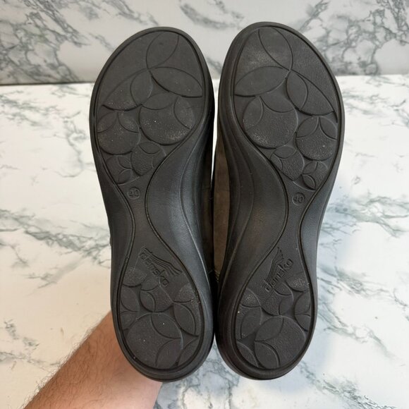 Dansko Women 40 US 9-9.5 Misty Mary Jane Shoe Gray Suede Buckle Strap Comfort - Picture 5 of 7